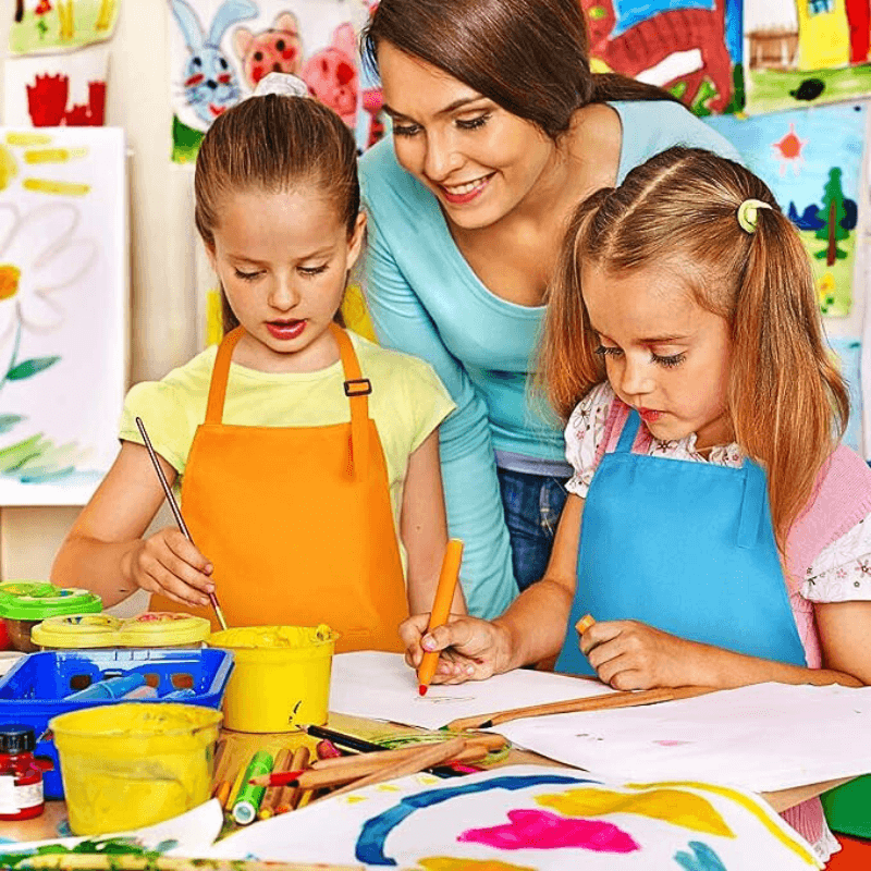 TinyHands™ Adjustable Kids Apron